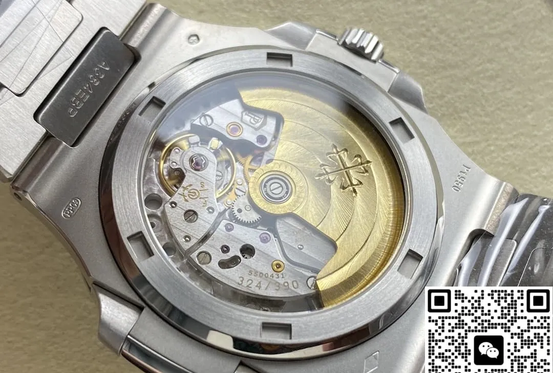 GR Factory Patek Philippe Nautilus 7118-1300B 1:1 Best Edition Replica Watch