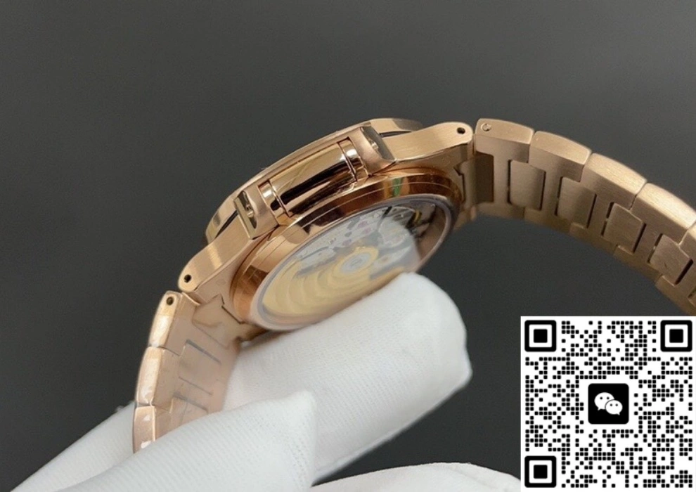 GR Factory Patek Philippe Nautilus 7118-1300R-001 1:1 Best Edition Replica Watch