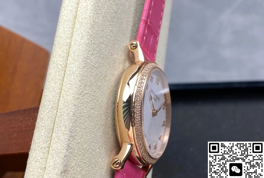 GS Factory Patek Philippe 7200-200R-001 1:1 Best Edition Replica Watch