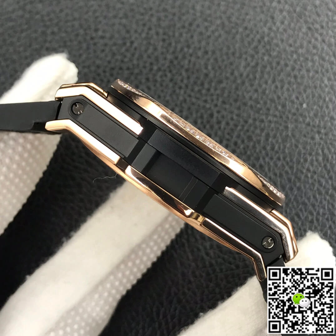 Hublot Big Bang WWF Factory 1:1 Best Edition Replica Watch Black Dial
