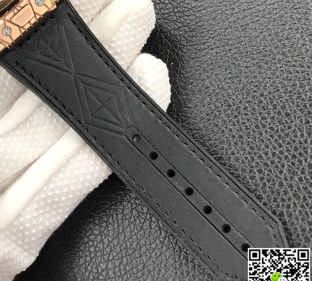Hublot Big Bang WWF Factory 1:1 Best Edition Replica Watch Black Dial