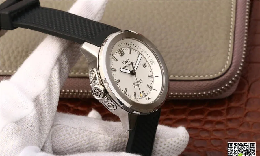 IWC Aquatimer IW329003 V6 Factory 1:1 Best Edition Replica Watch Black Strap