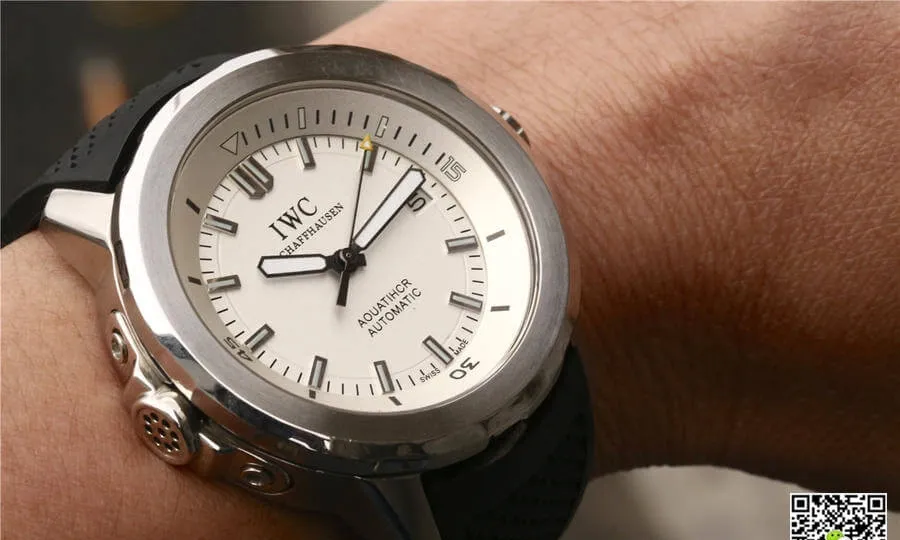 IWC Aquatimer IW329003 V6 Factory 1:1 Best Edition Replica Watch Black Strap