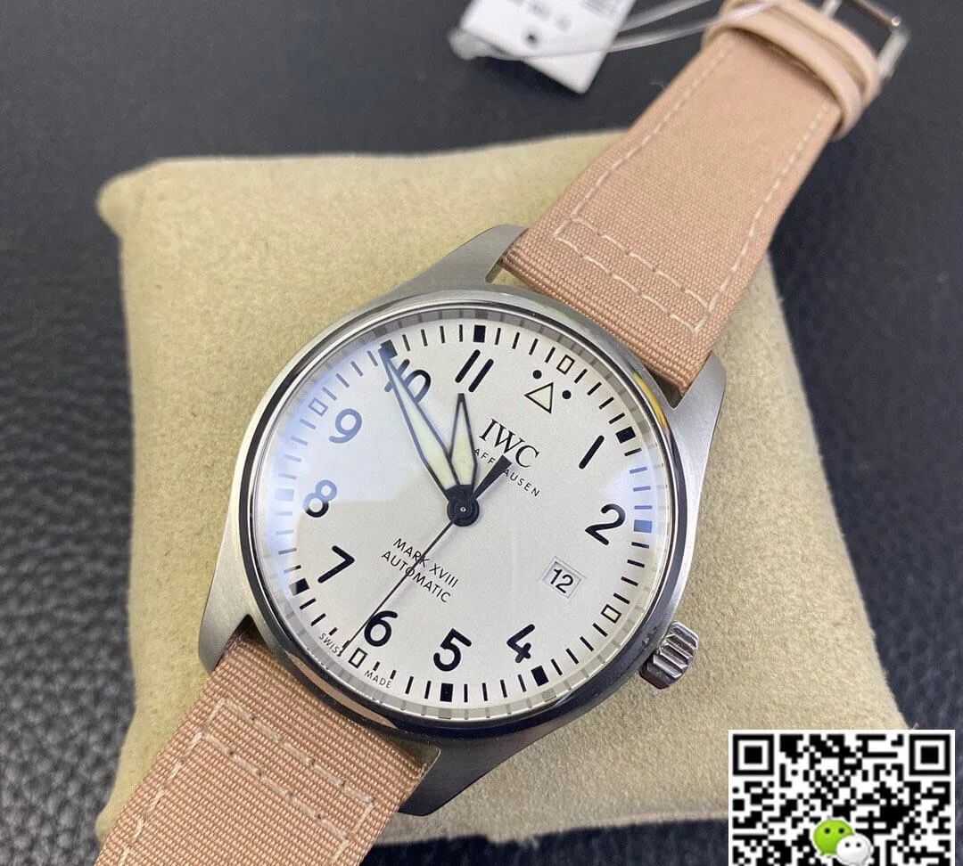 IWC Pilot IW327002 V7 Factory 1:1 Best Edition Replica Watch Diamond-Set Bezel