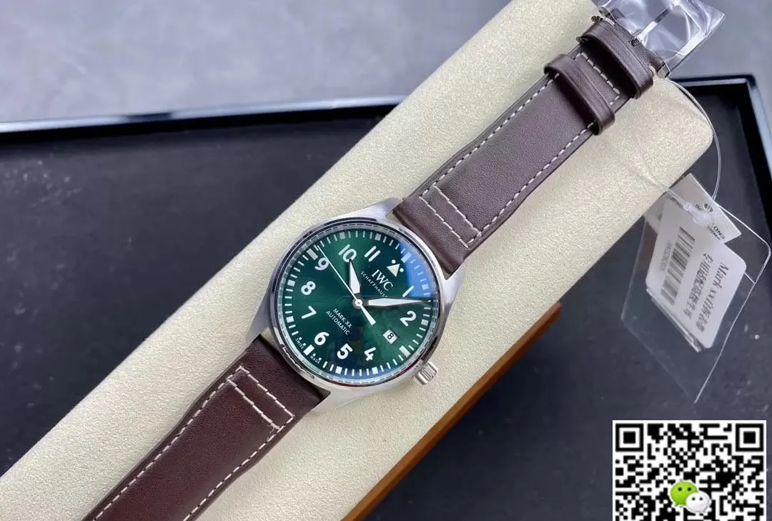 IWC Pilot IW328205 M+ Factory 1:1 Best Edition Replica Watch Brown Dial