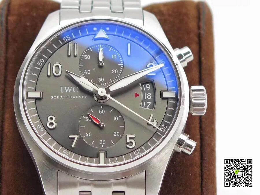 IWC Pilot IW387804 ZF Factory 1:1 Best Edition Replica Watch Swiss ETA7750