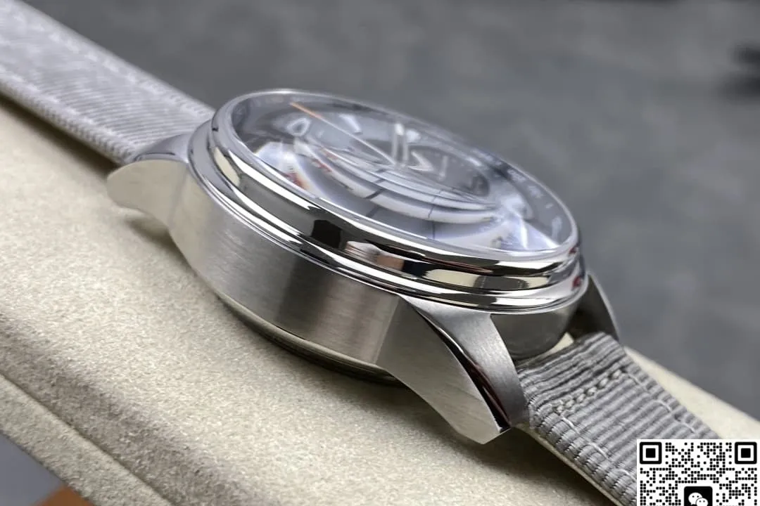 KR Factory Jaeger-LeCoultre Polaris Q9028651 1:1 Best Edition Replica Watch