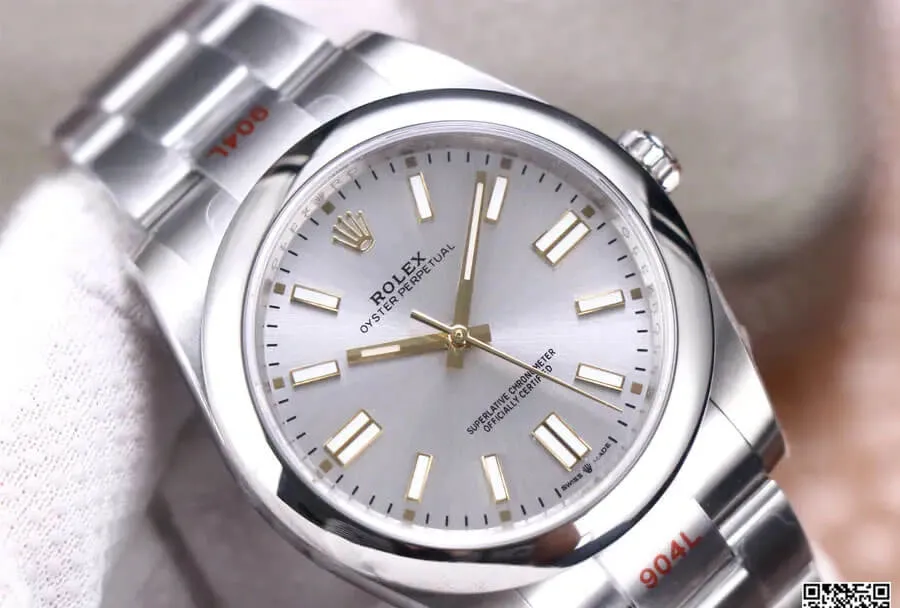 Rolex Oyster Perpetual M124300-0001 41MM EW Factory 1:1 Best Edition Replica Watch Stainless Steel Strap