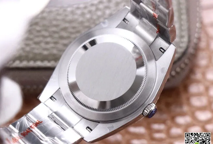 Rolex Oyster Perpetual M124300-0007 EW Factory 1:1 Best Edition Replica Watch 904L Stainless Steel Strap