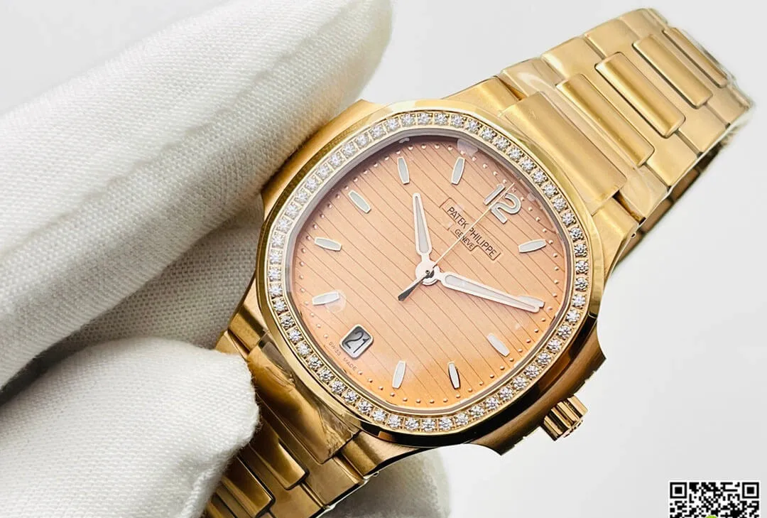 Patek Philippe Nautilus Ladies 7118 1200R-010 3K Factory 1:1 Best Edition Replica Watch Gold Dial