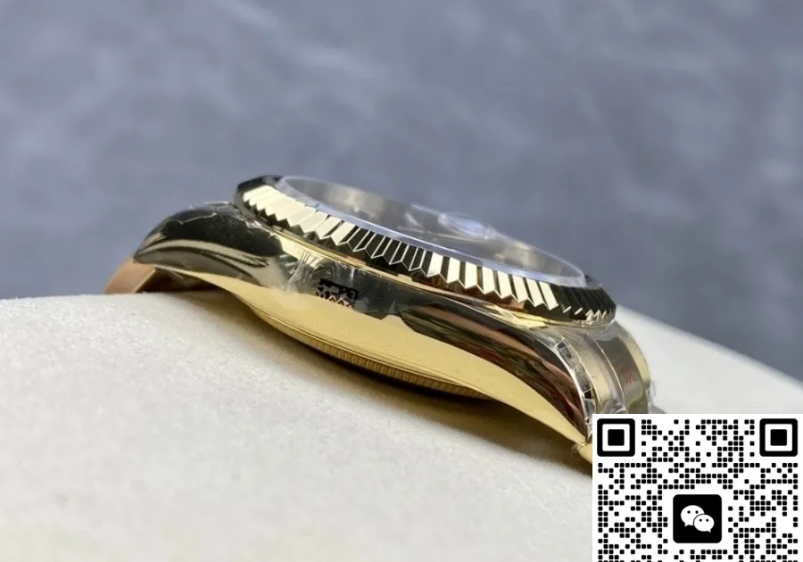Noob Factory Rolex Sky-Dweller M326938-0004 1:1 Best Edition Replica Watch