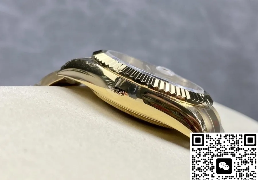 Noob Factory Rolex Sky-Dweller M326938-0005 1:1 Best Edition Replica Watch