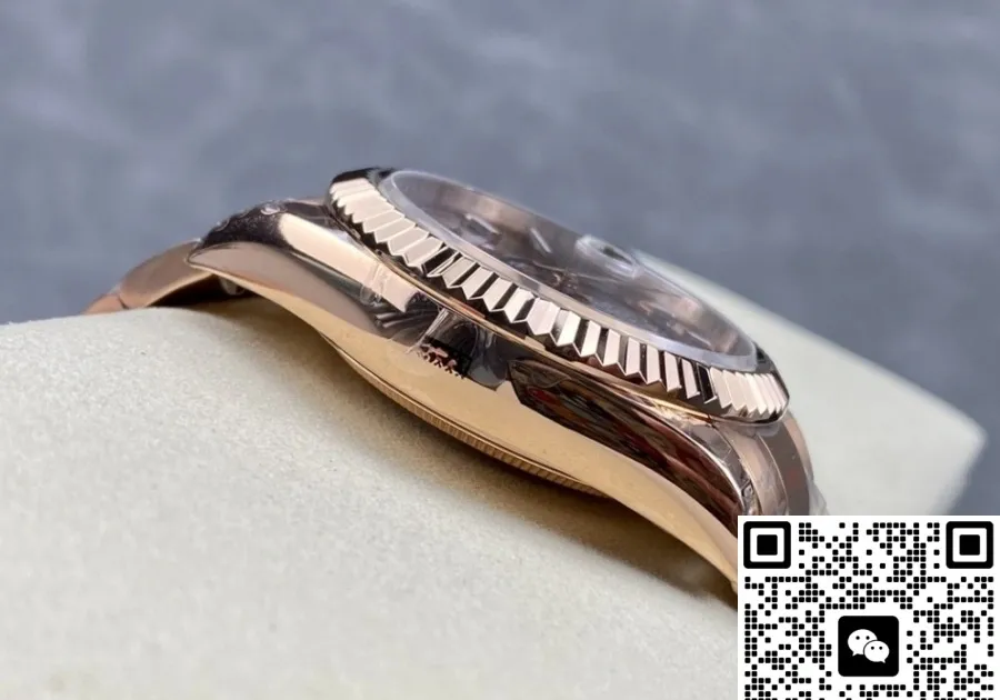 Noob Factory Rolex Sky-Dweller m326935-0006 1:1 Best Edition Replica Watch