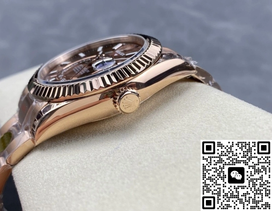 Noob Factory Rolex Sky-Dweller m326935-0006 1:1 Best Edition Replica Watch