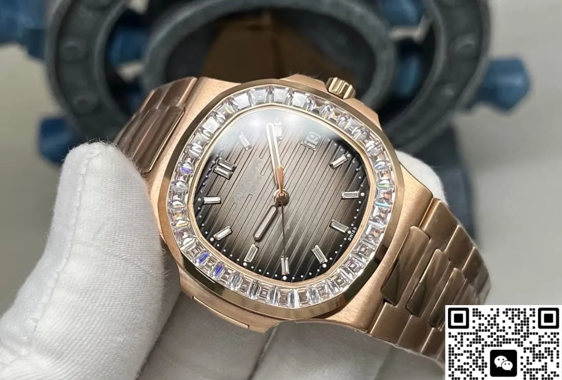 PP+ Factory Patek Philippe Nautilus 5723-1R-010 1:1 Best Edition Replica Watch
