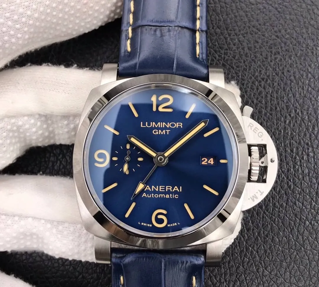Panerai Luminor GMT PAM01033 VS Factory 1:1 Best Edition Replica Watch Blue Strap