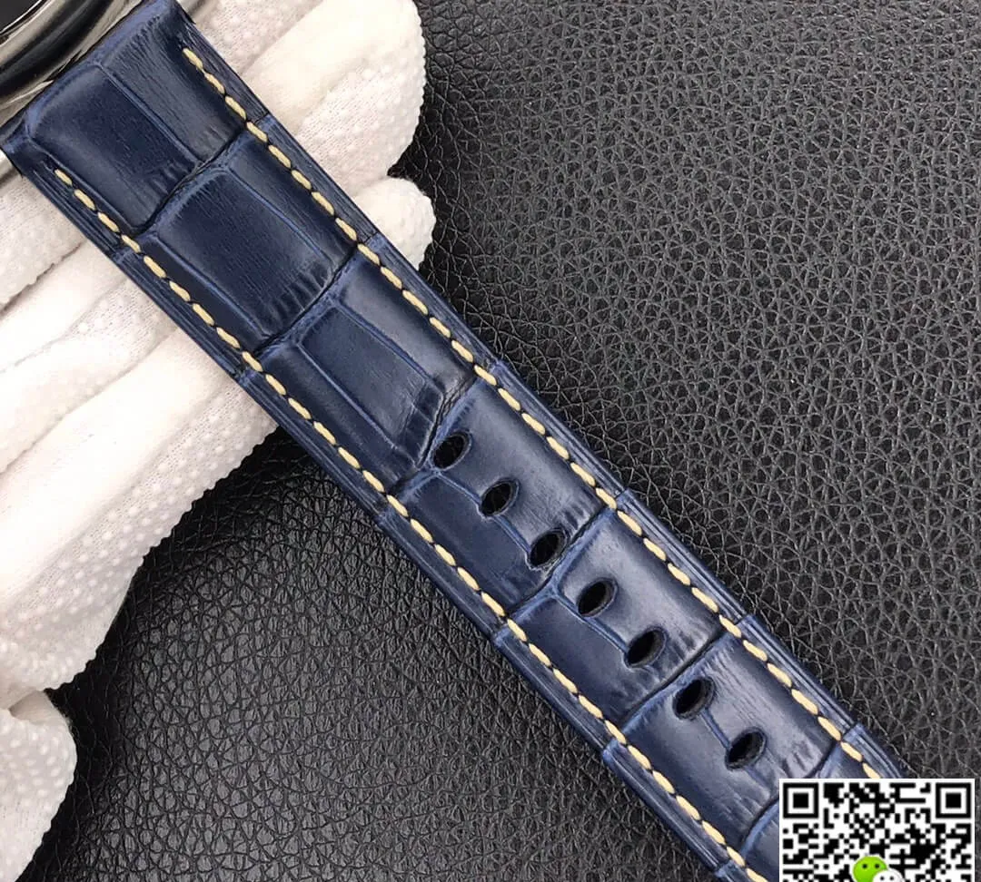 Panerai Luminor GMT PAM01033 VS Factory 1:1 Best Edition Replica Watch Blue Strap