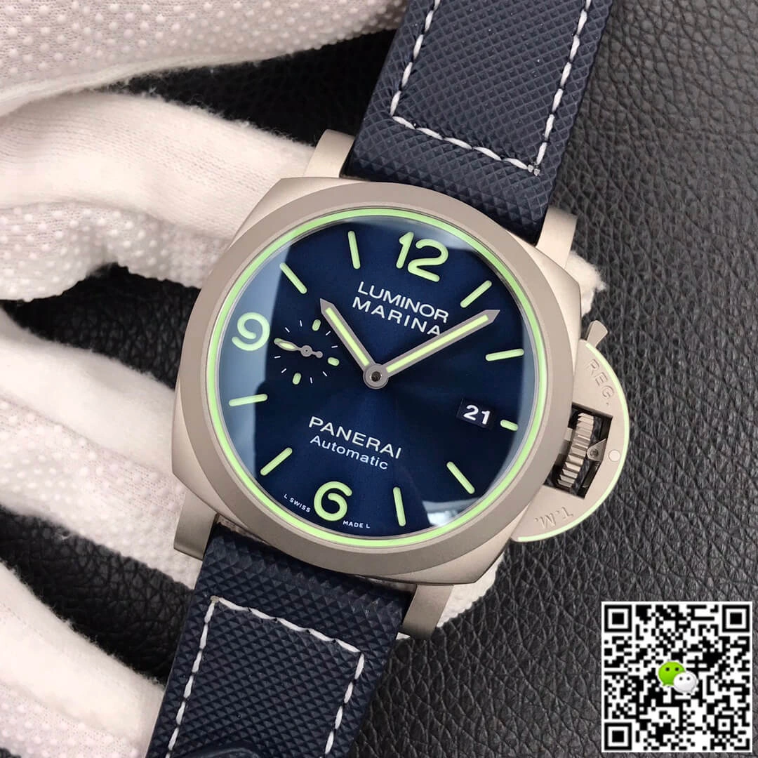 Panerai Luminor PAM01117 VS Factory 1:1 Best Edition Replica Watch Blue Strap