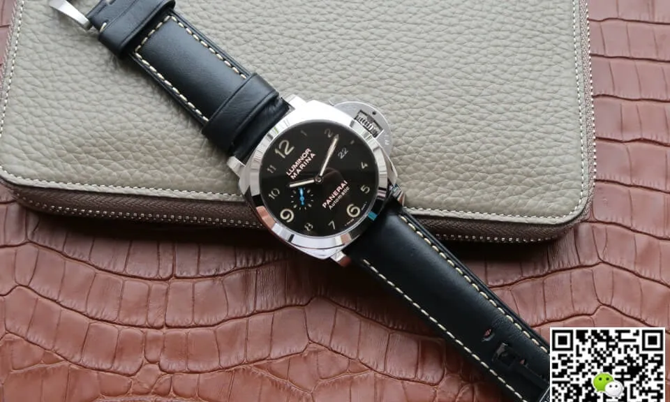Panerai Luminor PAM01359 VS Factory 1:1 Best Edition Replica Watch Black Strap