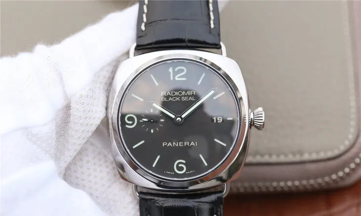 Panerai Radiomir PAM00388 VS Factory 1:1 Best Edition Replica Watch Black Strap