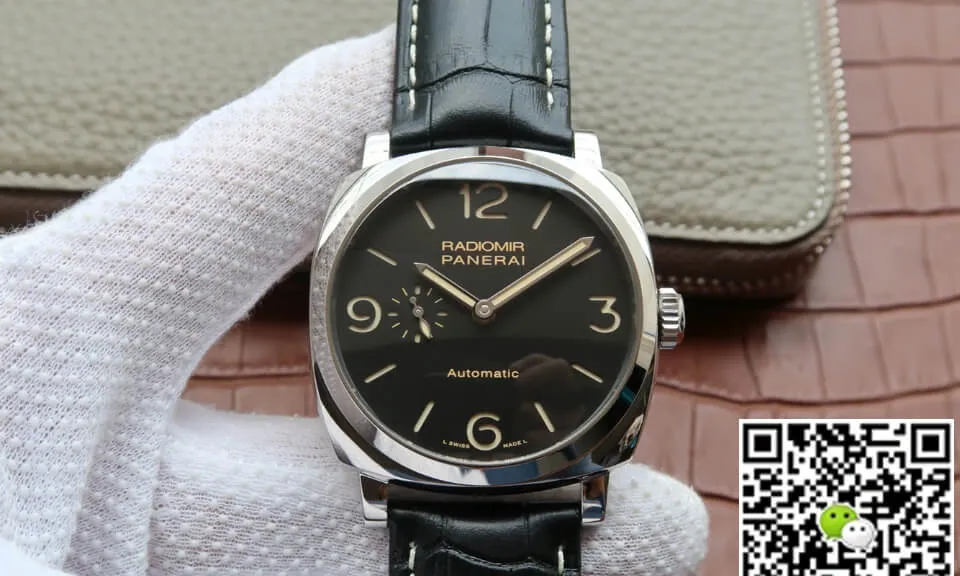 Panerai Radiomir PAM00572 VS Factory 1:1 Best Edition Replica Watch Black Strap