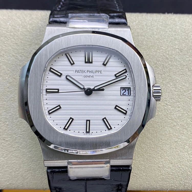 Patek Philippe Nautilus 5711 3K Factory 1:1 Best Edition Replica Watch White Dial