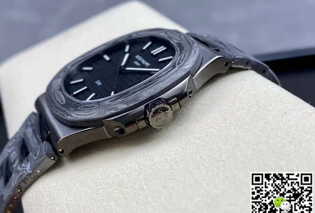 Patek Philippe Nautilus 5711 DiW 1:1 Best Edition Replica Watch Black Case