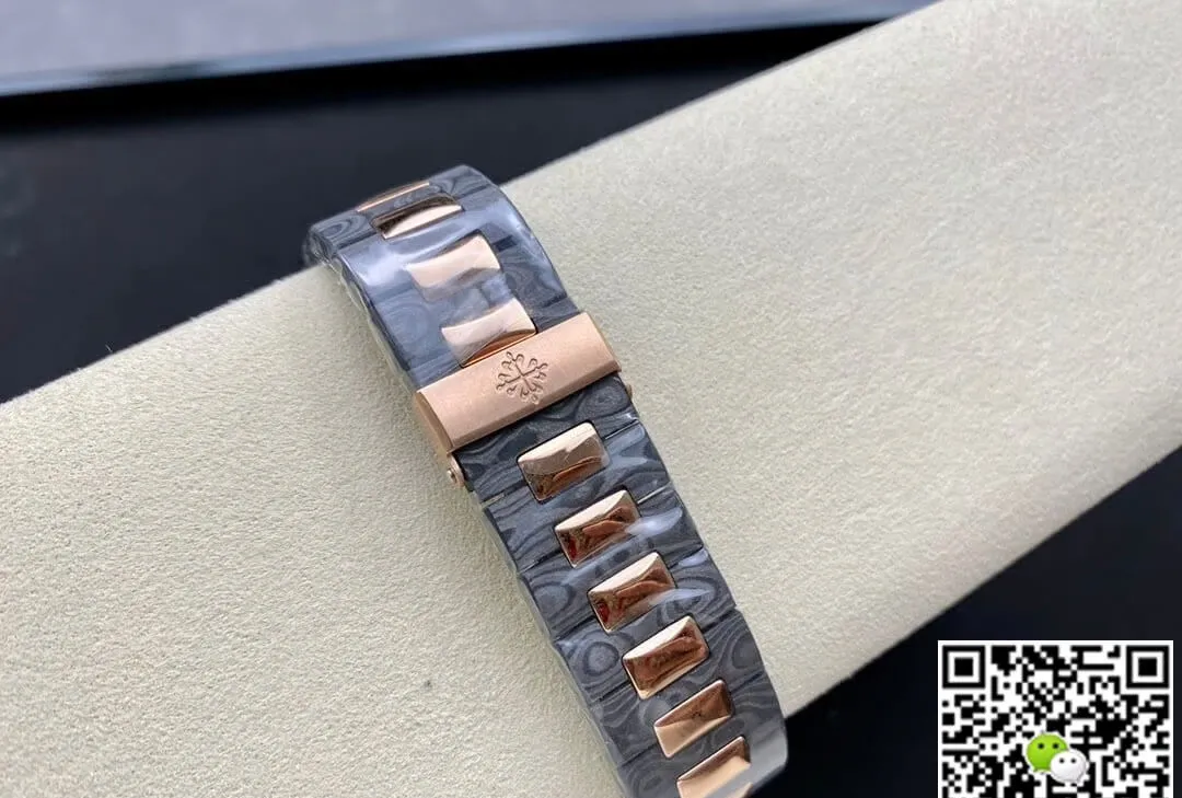 Patek Philippe Nautilus 5711 DiW 1:1 Best Edition Replica Watch Carbon Fiber