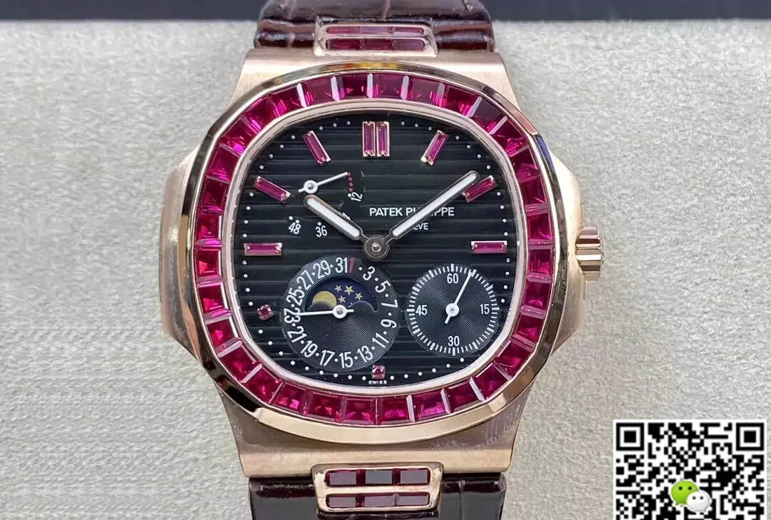Patek Philippe Nautilus 5724 GR Factory 1:1 Best Edition Replica Watch Black Dial