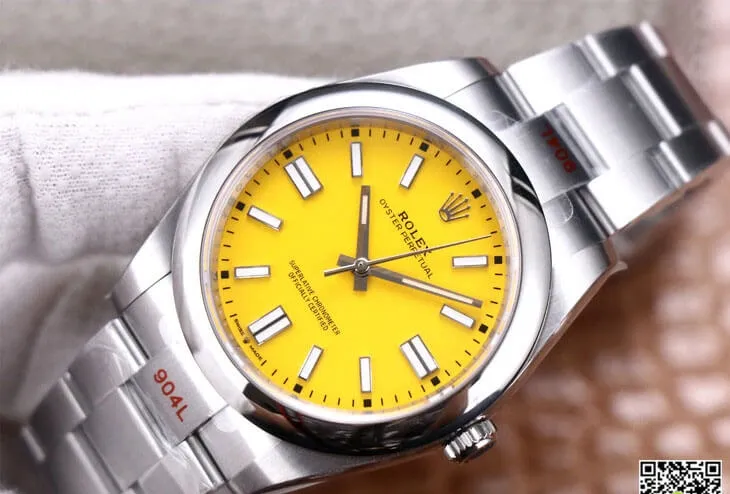 Rolex Oyster Perpetual M124300-0004 41MM EW Factory 1:1 Best Edition Replica Watch Yellow Dial