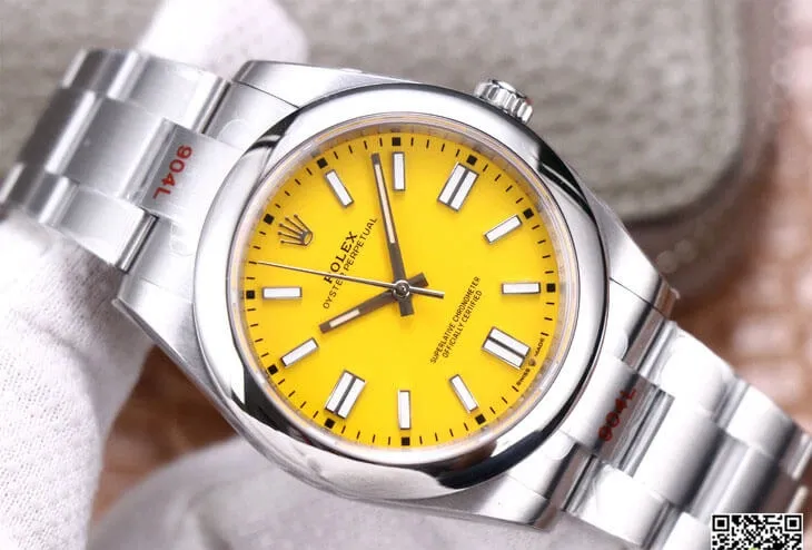 Rolex Oyster Perpetual M124300-0004 41MM EW Factory 1:1 Best Edition Replica Watch Yellow Dial