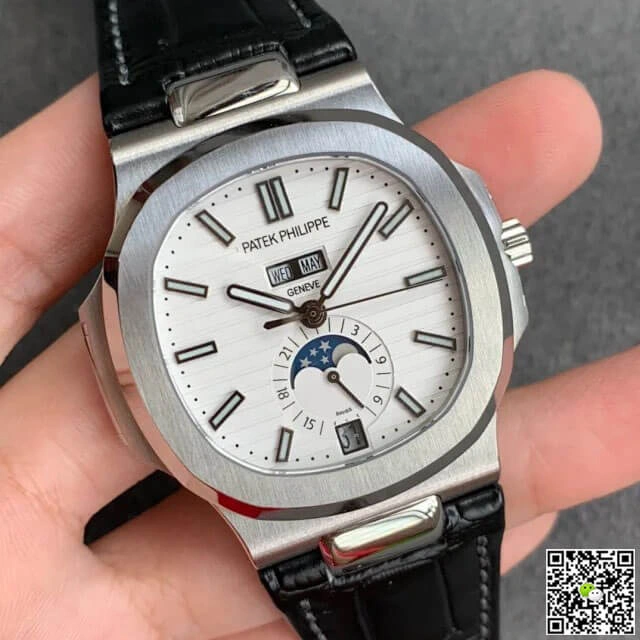 Patek Philippe Nautilus 5726 1A-010 GR Factory 1:1 Best Edition Replica Watch White Dial