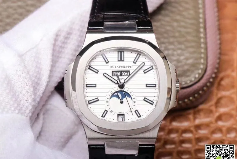 Patek Philippe Nautilus 5726 1A-010 PF Factory 1:1 Best Edition Replica Watch White Dial