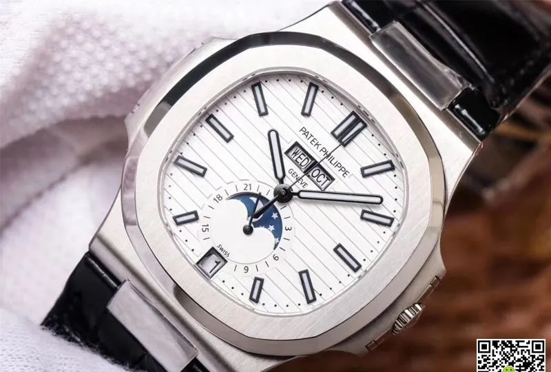 Patek Philippe Nautilus 5726 1A-010 PF Factory 1:1 Best Edition Replica Watch White Dial