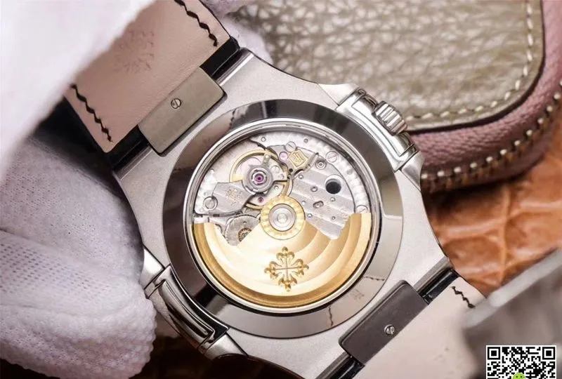 Patek Philippe Nautilus 5726 1A-010 PF Factory 1:1 Best Edition Replica Watch White Dial