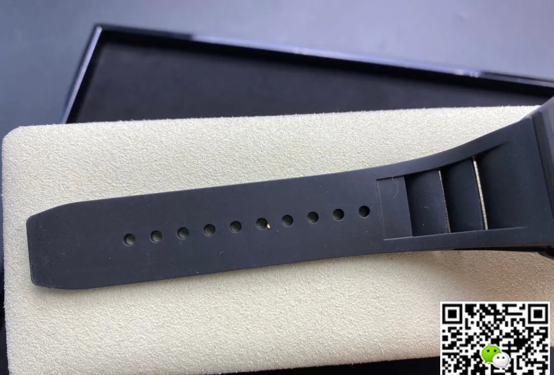 Richard Mille RM-011 KV Factory 1:1 Best Edition Replica Watch Carbon Fiber Case