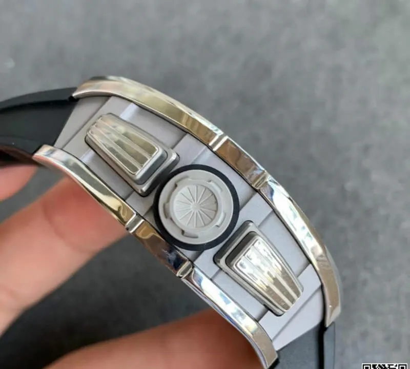 Richard Mille RM011 KV Factory 1:1 Best Edition Replica Watch Black Strap