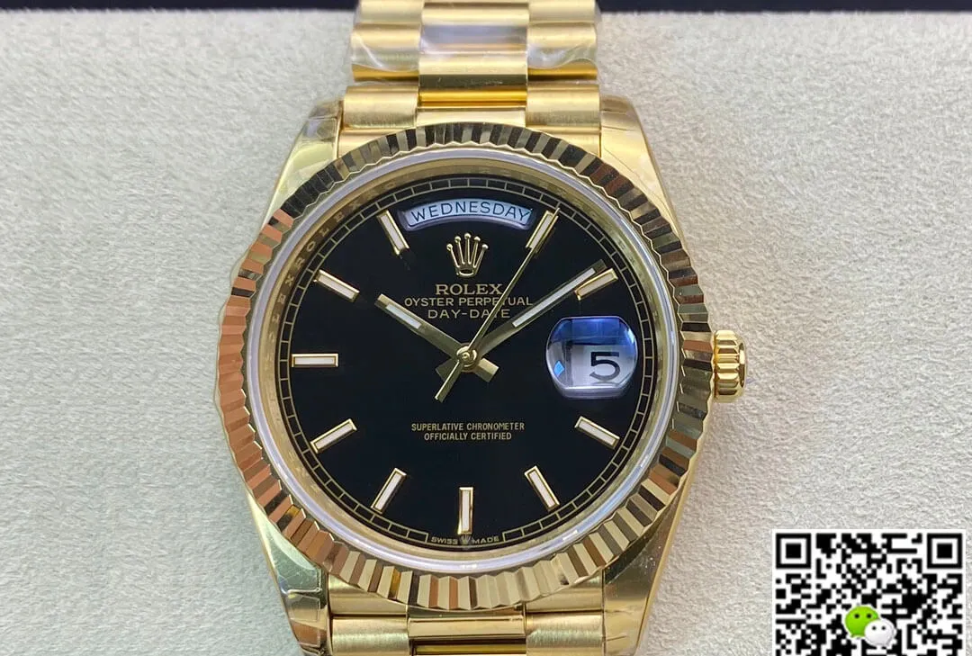 Rolex Day Date 40MM EW Factory 1:1 Best Edition Replica Watch Golden Strap