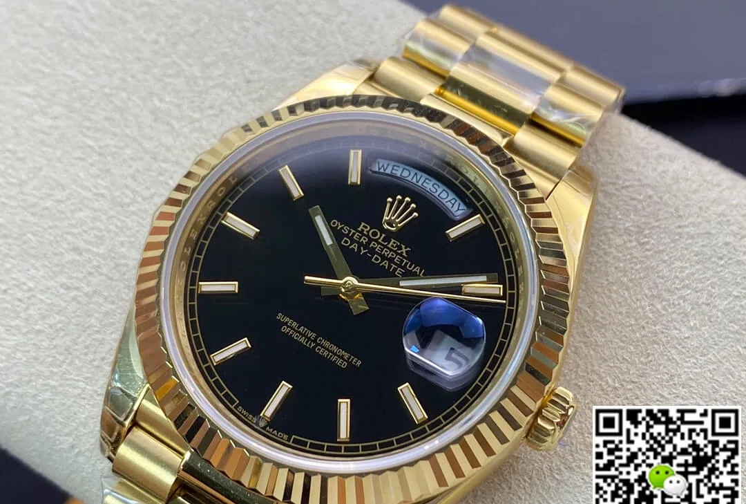 Rolex Day Date 40MM EW Factory 1:1 Best Edition Replica Watch Golden Strap