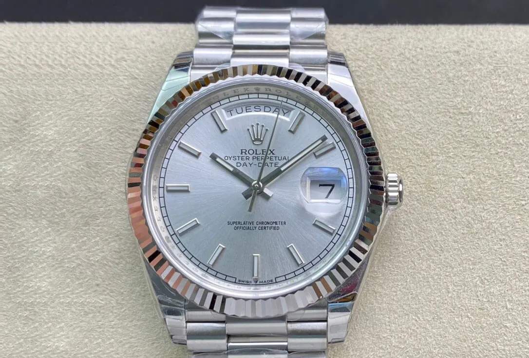 Rolex Day Date 40MM EW Factory 1:1 Best Edition Replica Watch Silver Strap