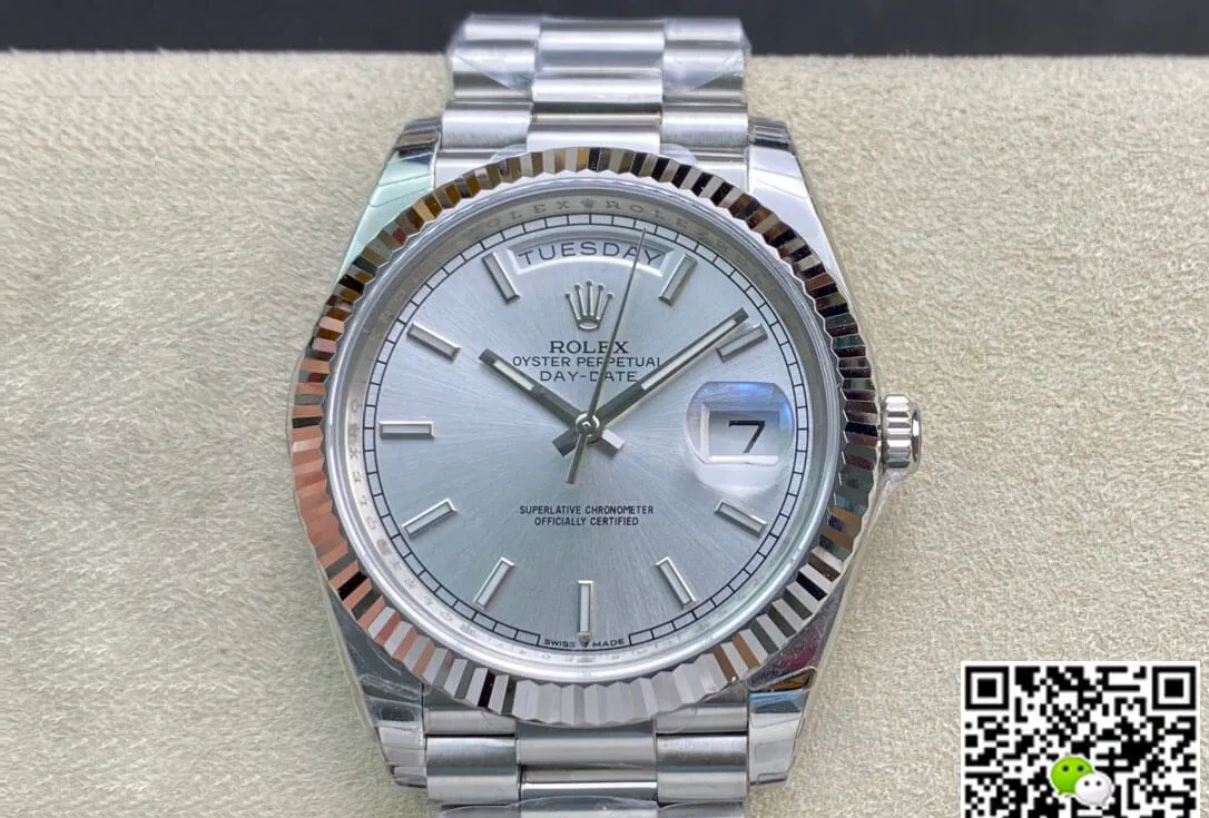 Rolex Day Date 40MM EW Factory 1:1 Best Edition Replica Watch Silver Strap