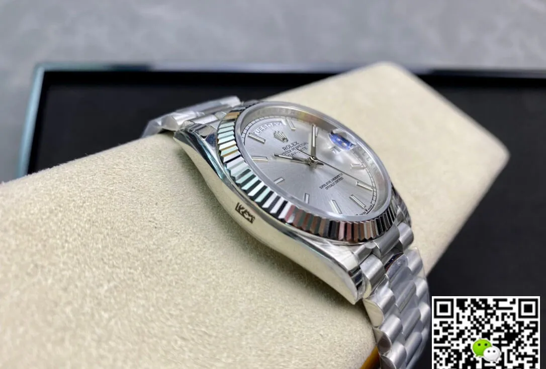 Rolex Day Date 40MM EW Factory 1:1 Best Edition Replica Watch Silver Strap
