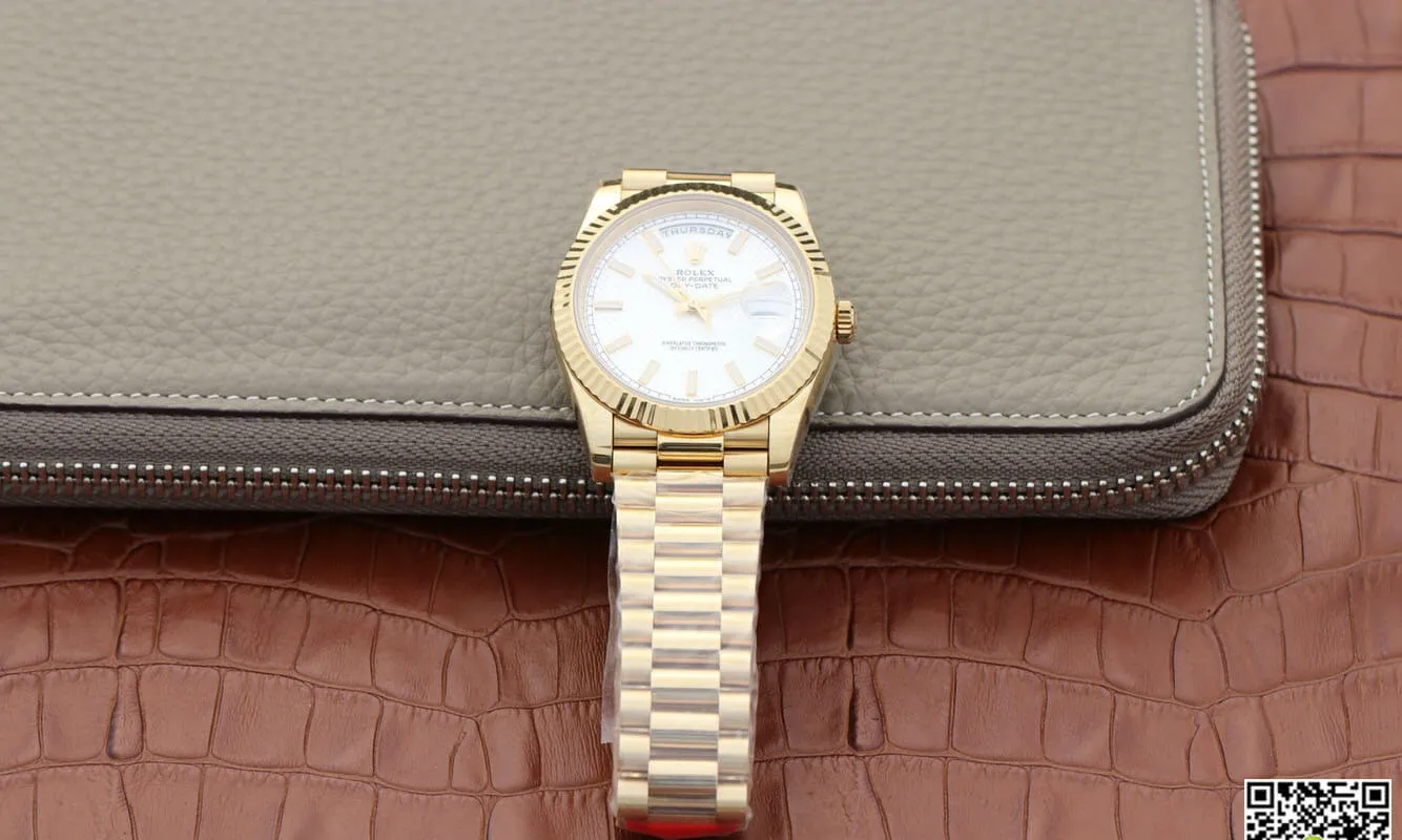 Rolex Day Date M228238-0008 EW Factory 1:1 Best Edition Replica Watch White Dial