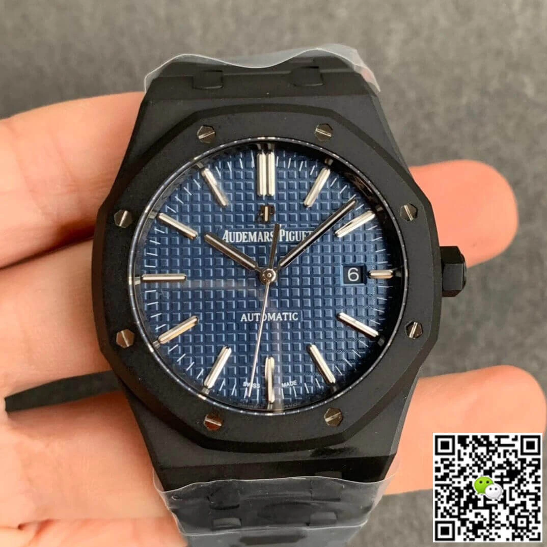 Audemars Piguet Royal Oak 15400 DLC Version ZF Factory 1:1 Best Edition Replica Watch Black Bezel