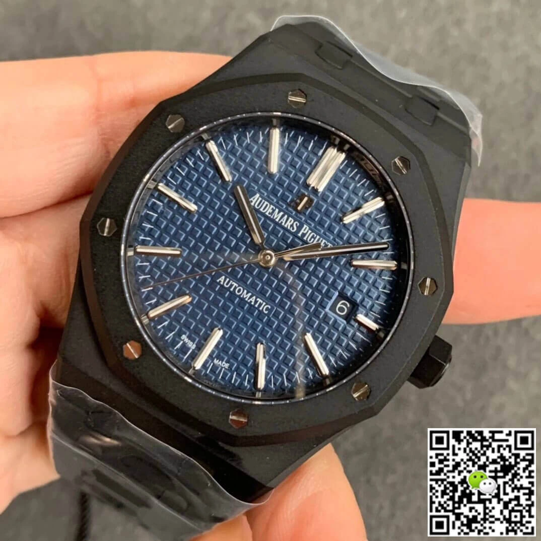 Audemars Piguet Royal Oak 15400 DLC Version ZF Factory 1:1 Best Edition Replica Watch Black Bezel