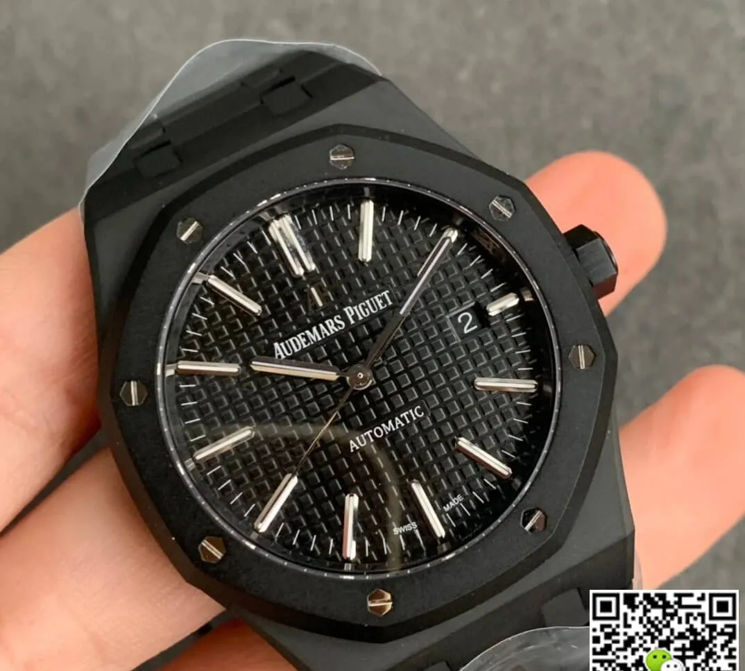 Audemars Piguet Royal Oak 15400 DLC Version ZF Factory 1:1 Best Edition Replica Watch Black Strap
