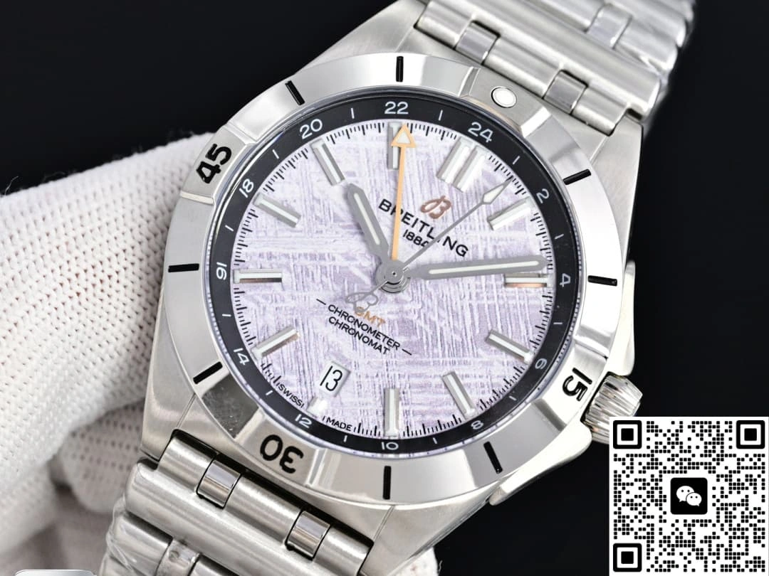 TW Factory Breitling Chronomat P323982A1F1A1 1:1 Best Edition Replica Watch