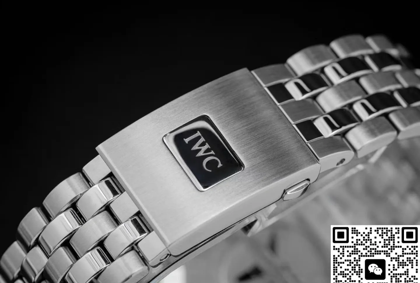 V7 Factory IWC Pilot IW327016 1:1 Best Edition Replica Watch