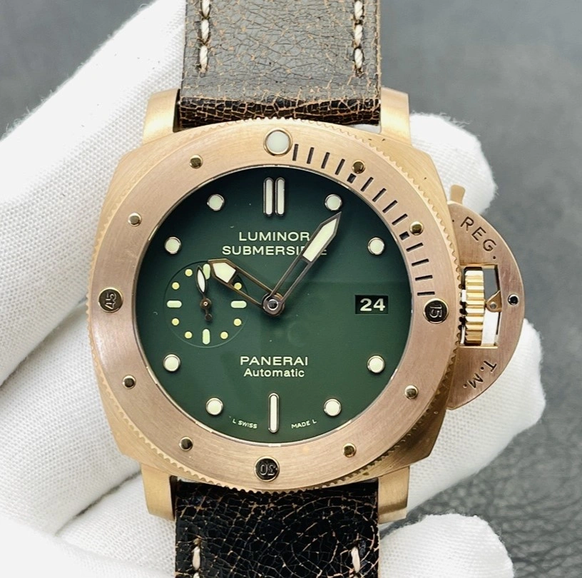VS Factory Panerai Submersible PAM00382 1:1 Best Edition Replica Watch