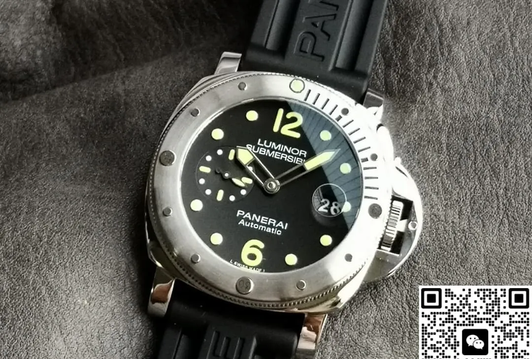 VS Factory Panerai Submersible PAM01024 1:1 Best Edition Replica Watch